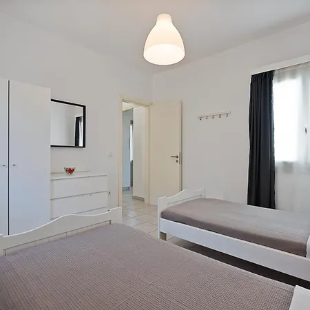 Lagadia Village Σπίτι διακοπών Αντίπαρος