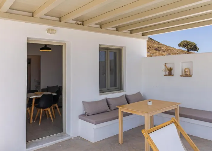 Lagadia Village * Antiparos