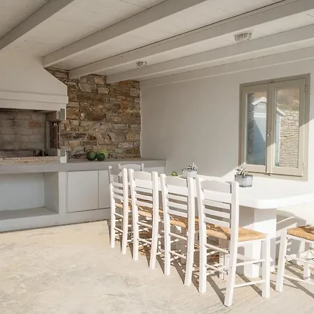 Lagadia Village Nyaraló *